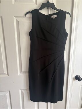 Calvin Klein Black Sleeveless Pleated Sheath Midi Dress